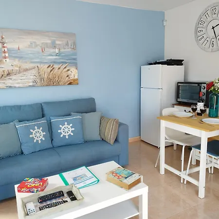 Casa Del Mar Air - Conditioned With Pool Views - Playa Corralejo